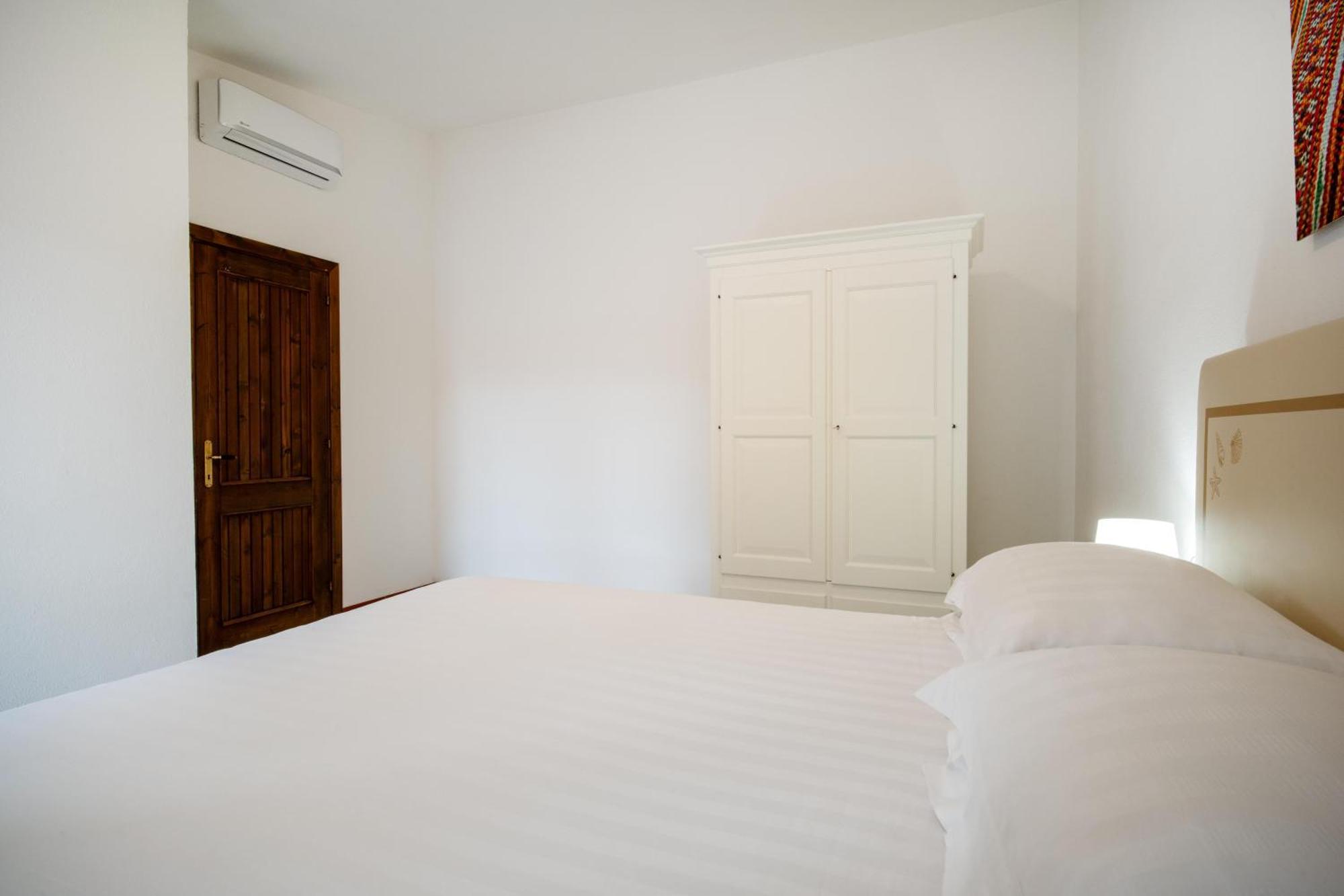 Felix Hotels - Residence Hotel Costa Serena Palau Εξωτερικό φωτογραφία